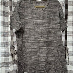 LuLaRoe Hudson Unisex Charcoal Heathered Tee